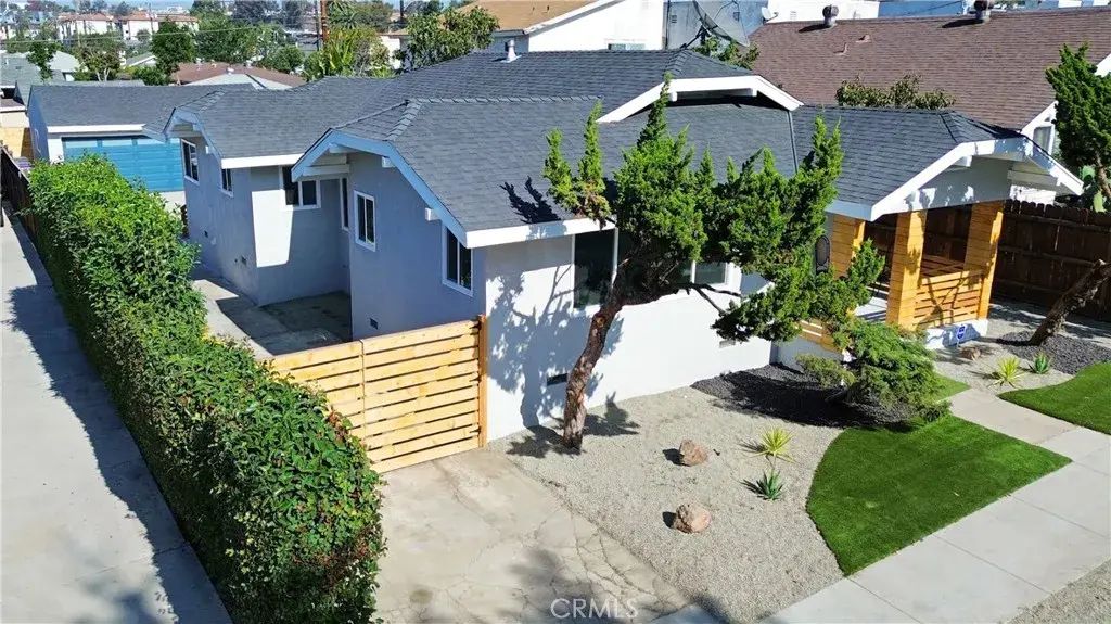 235 E Eldridge, Long Beach