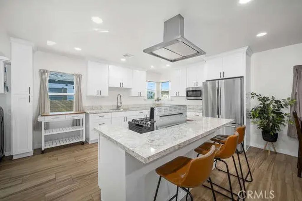 6044 Northside Drive, East Los Angeles
