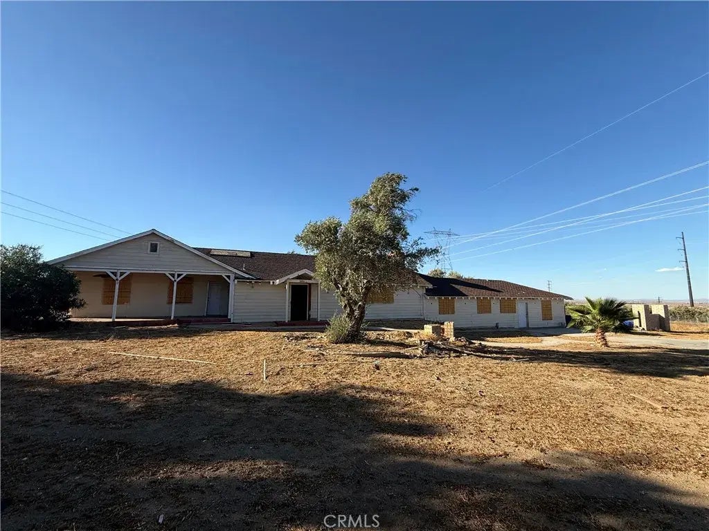 8539 W Avenue L, Lancaster