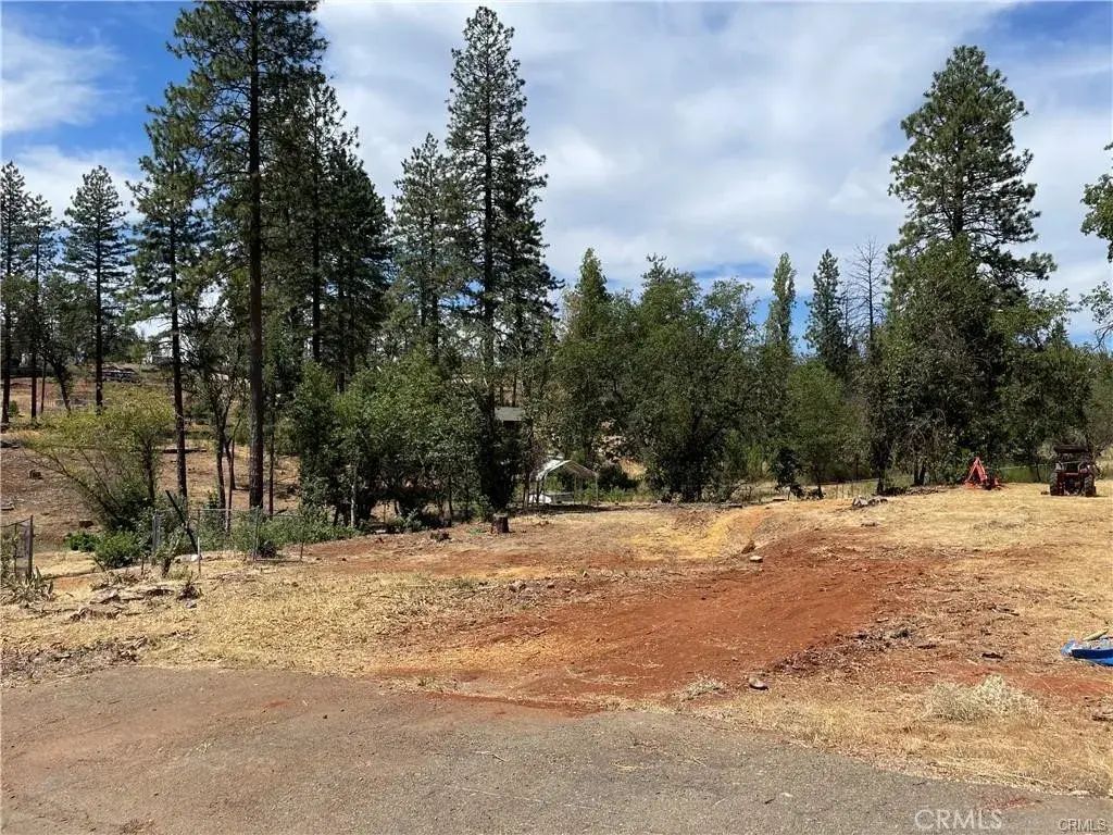 5035 Country Club, Paradise