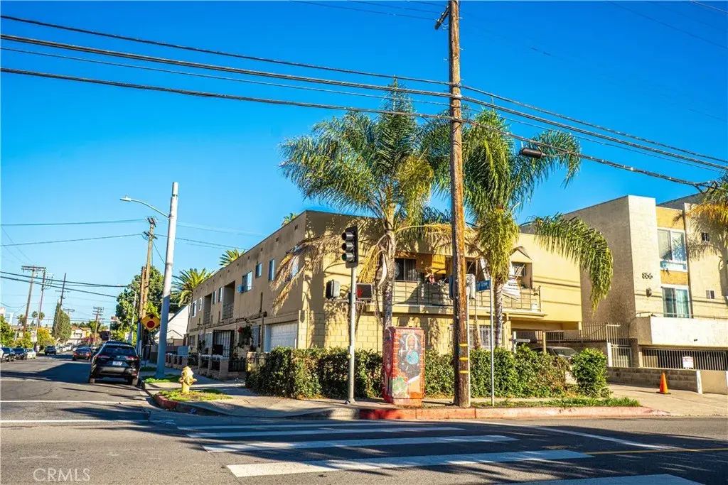 5666 Lemon Grove Avenue, Los Angeles