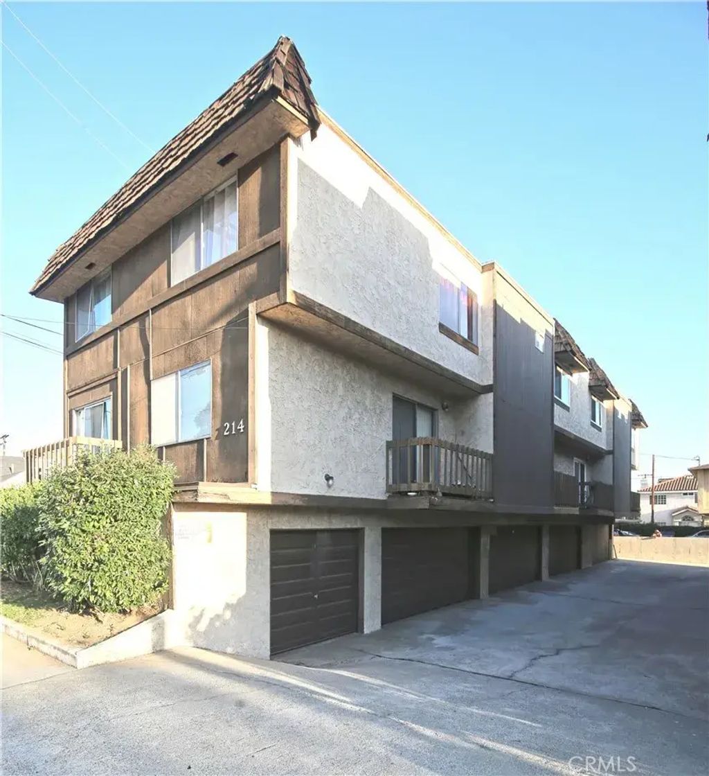 214 N Atlantic Boulevard B, Alhambra