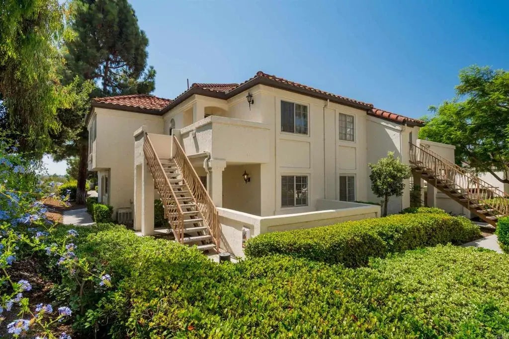 767 Eastshore 220, Chula Vista
