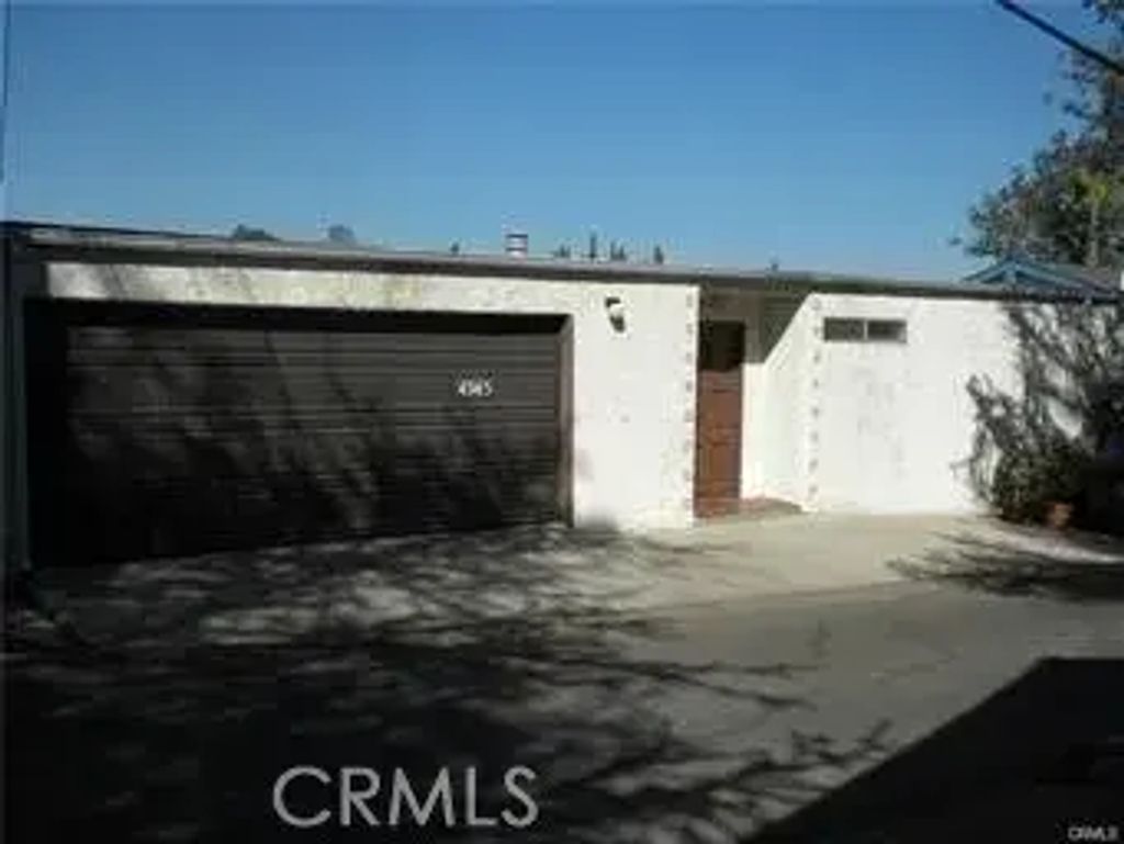 4345 Camello Road, Woodland Hills