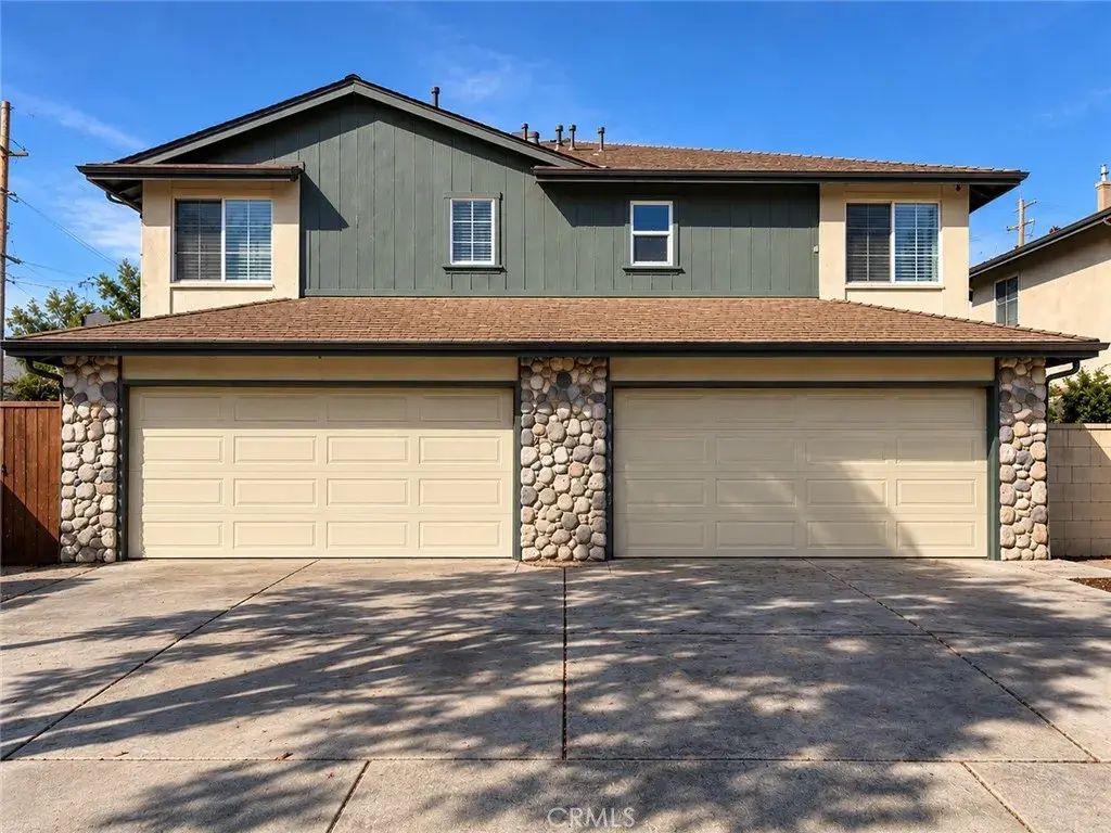 17 E Plymouth B, Long Beach