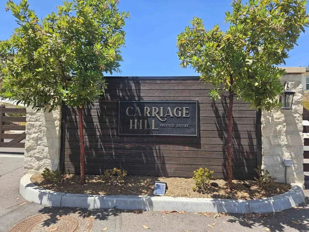 8304 The Grant Place, Bonita