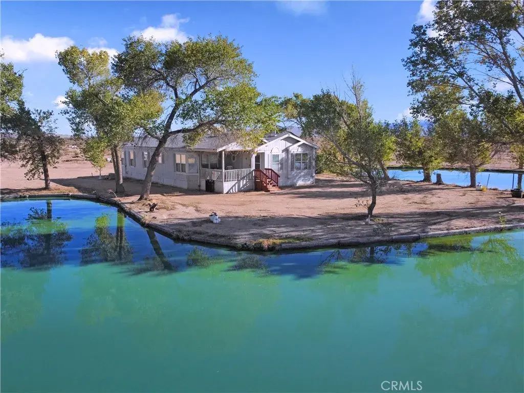 46909 Twin Lakes Drive, Newberry Springs