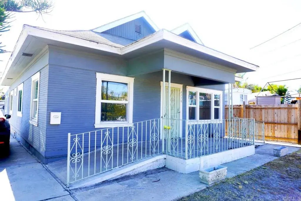 2378 Smythe Avenue, San Ysidro