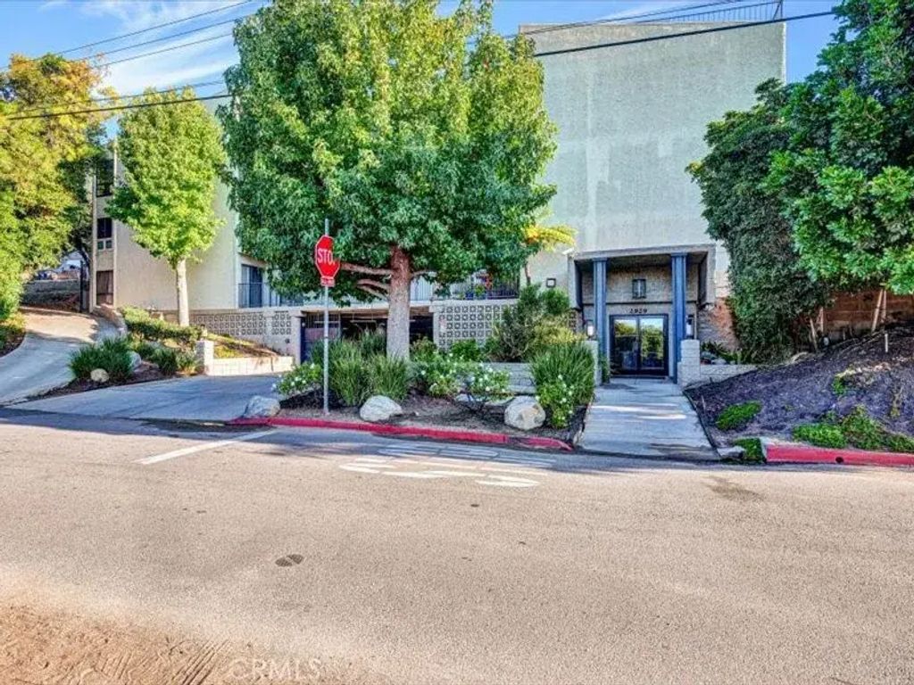 2929 Waverly, Los Feliz