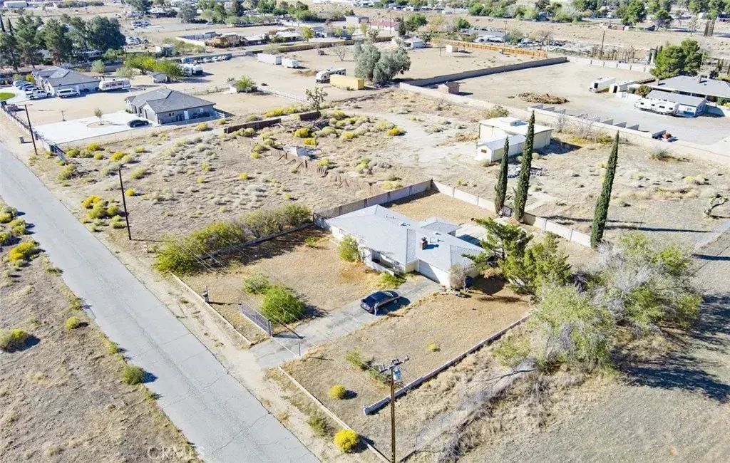 40655 11th West, Palmdale