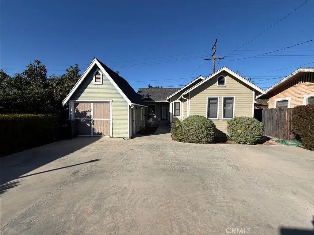 547 E Jefferson, Orange