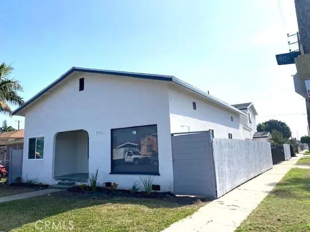 800 E 90th, Los Angeles