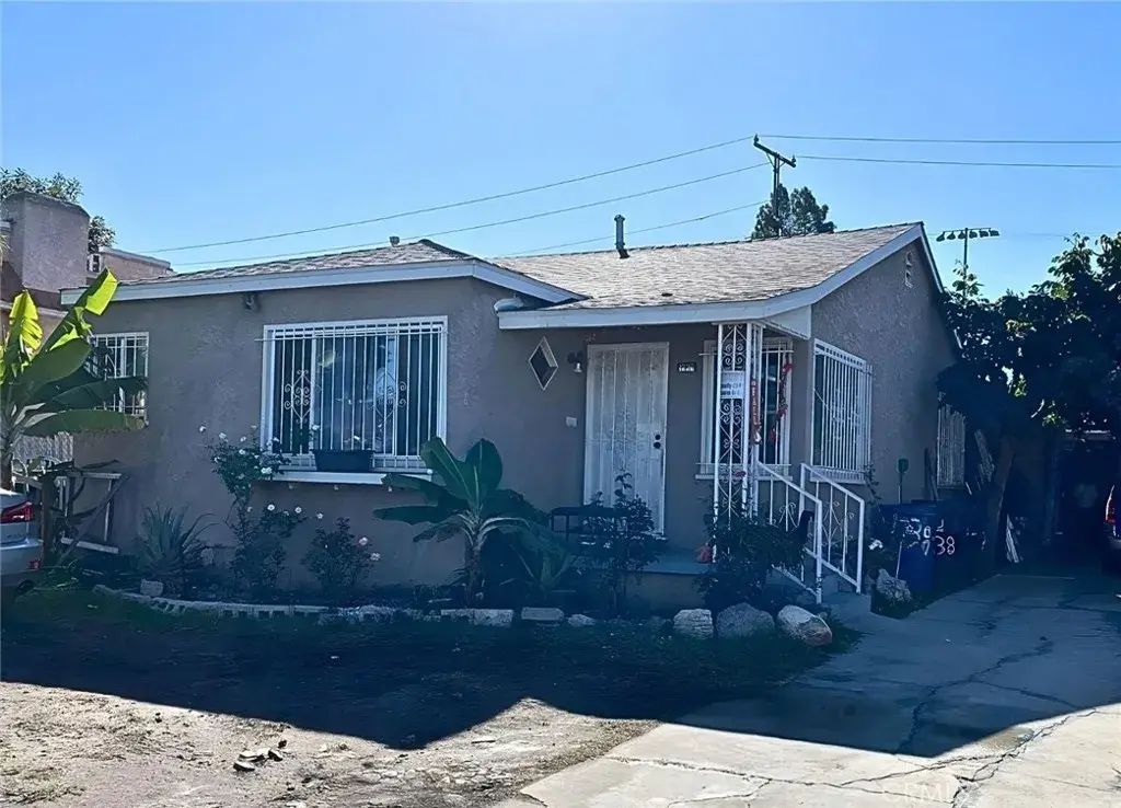 1238 E 100th, Los Angeles