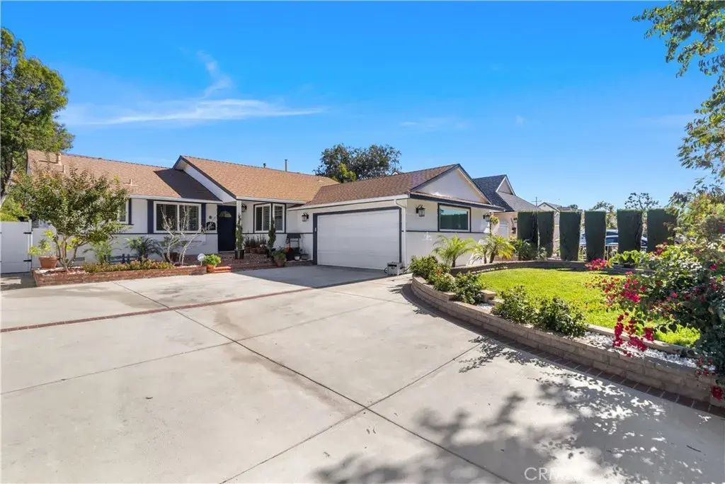 6666 Sedan Avenue, West Hills