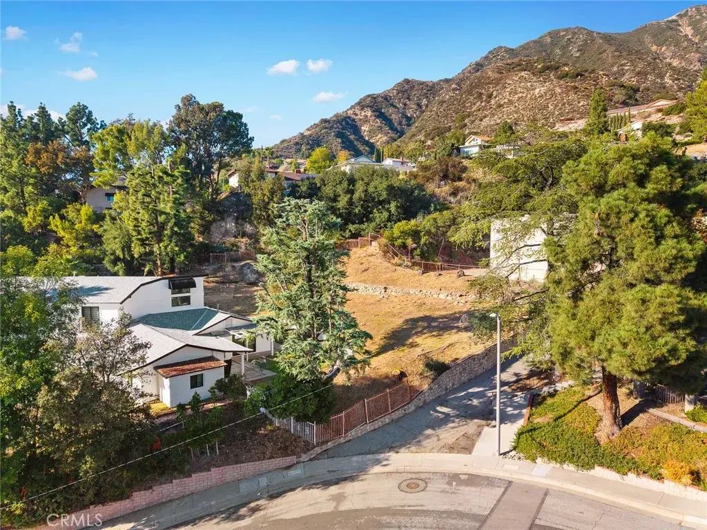 2829 Willowhaven, La Crescenta