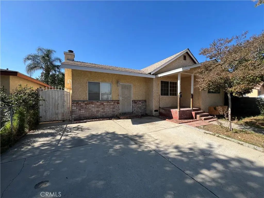 13066 3rd, Chino