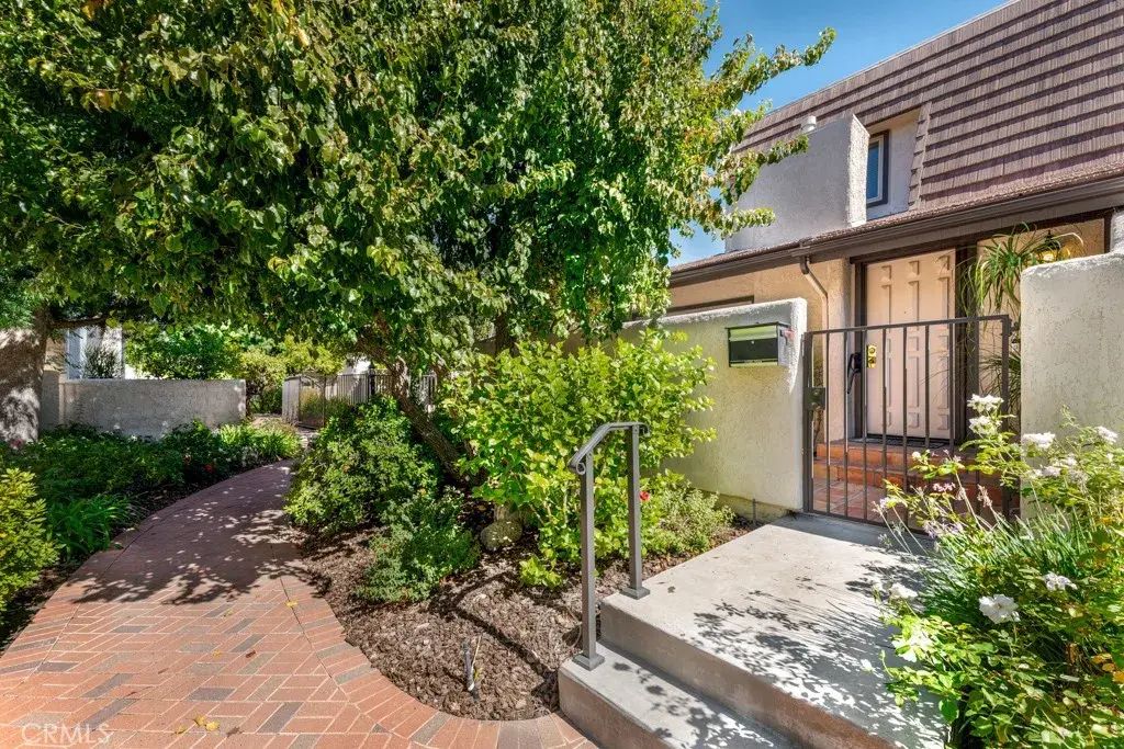 6226 Nita Avenue, Woodland Hills