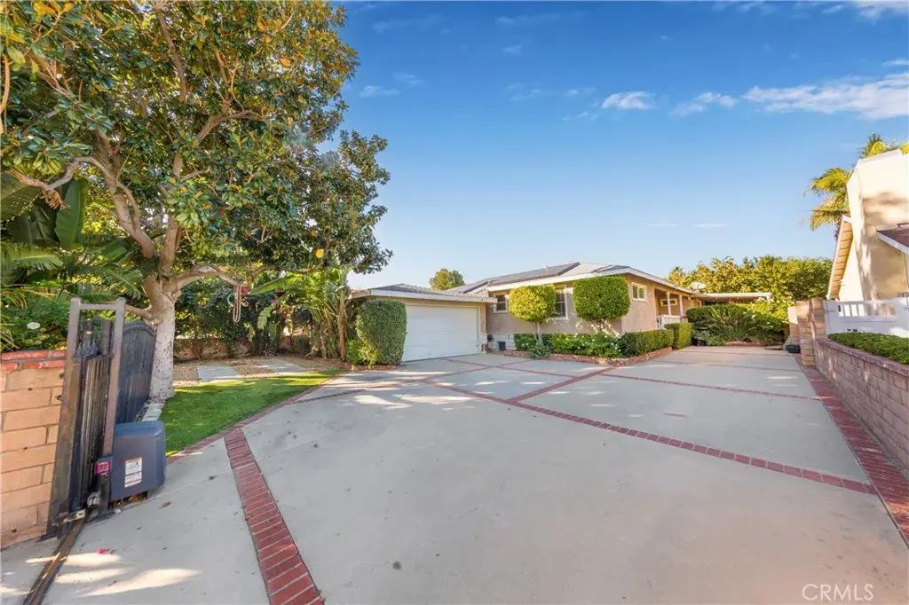 19937 Parthenia Street, Northridge
