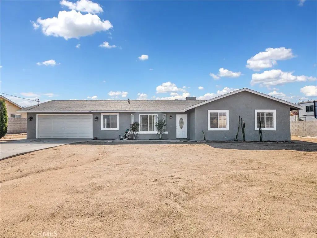 18063 Catalpa Street., Hesperia