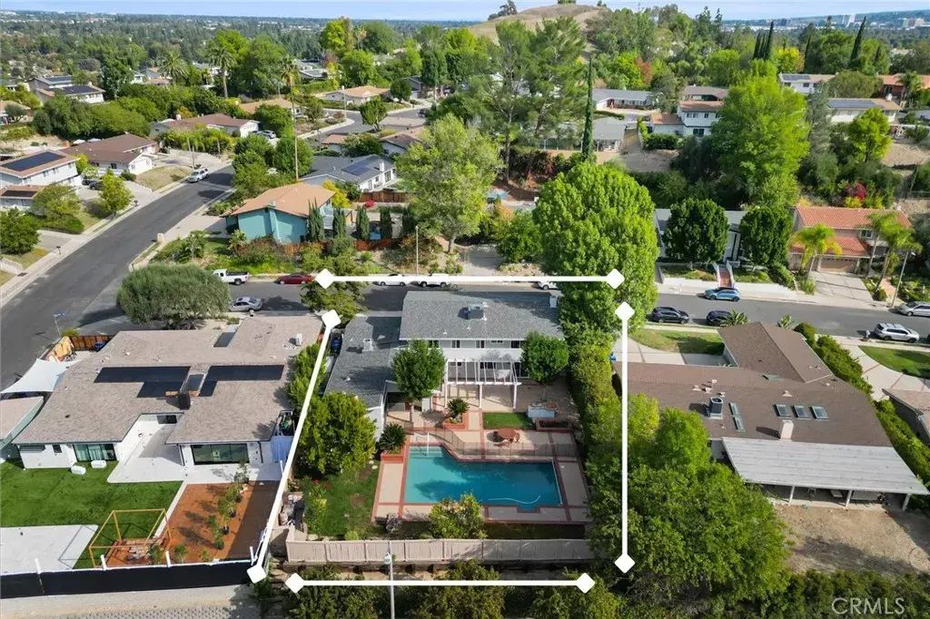 7277 Bernadine Avenue, West Hills