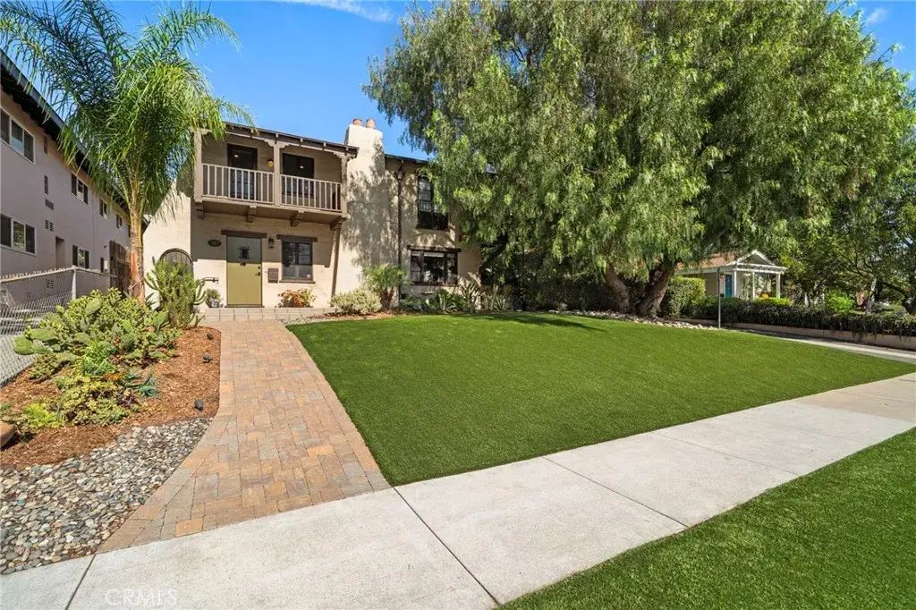 387 W Sierra Madre, Sierra Madre
