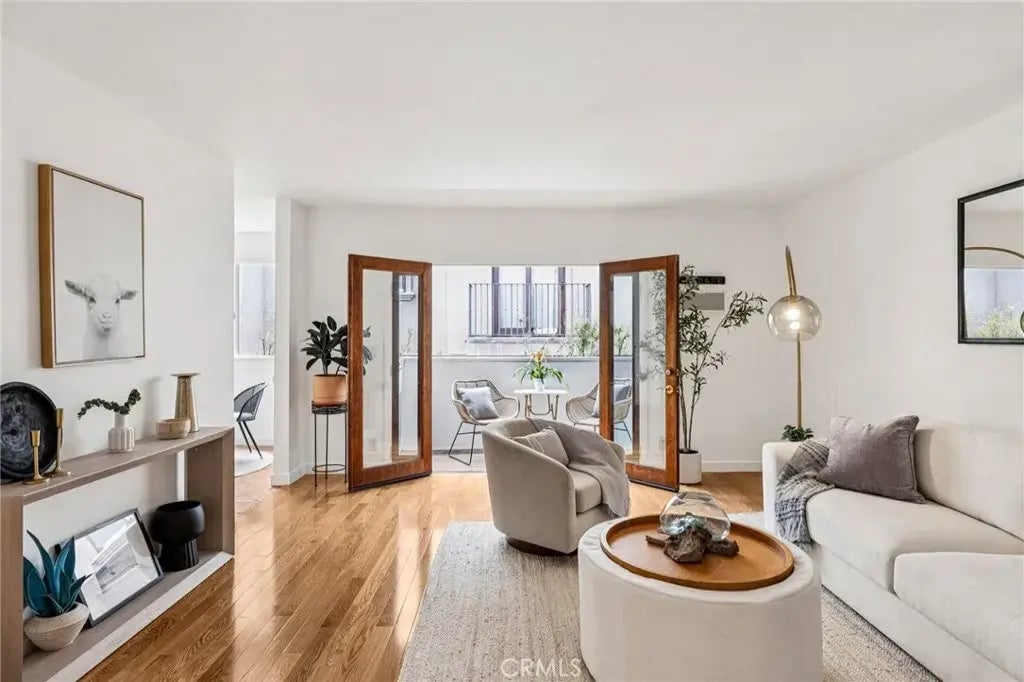 947 16th Street 5, Santa Monica