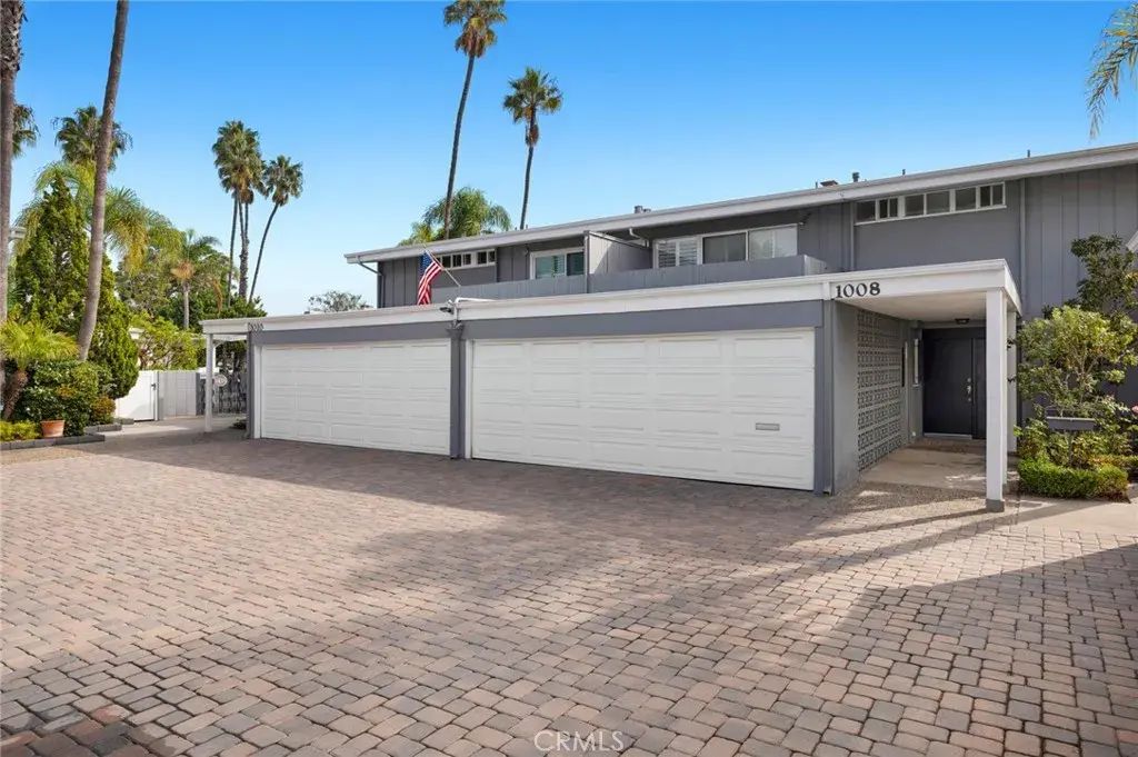 1008 Buckingham Lane 17, Newport Beach
