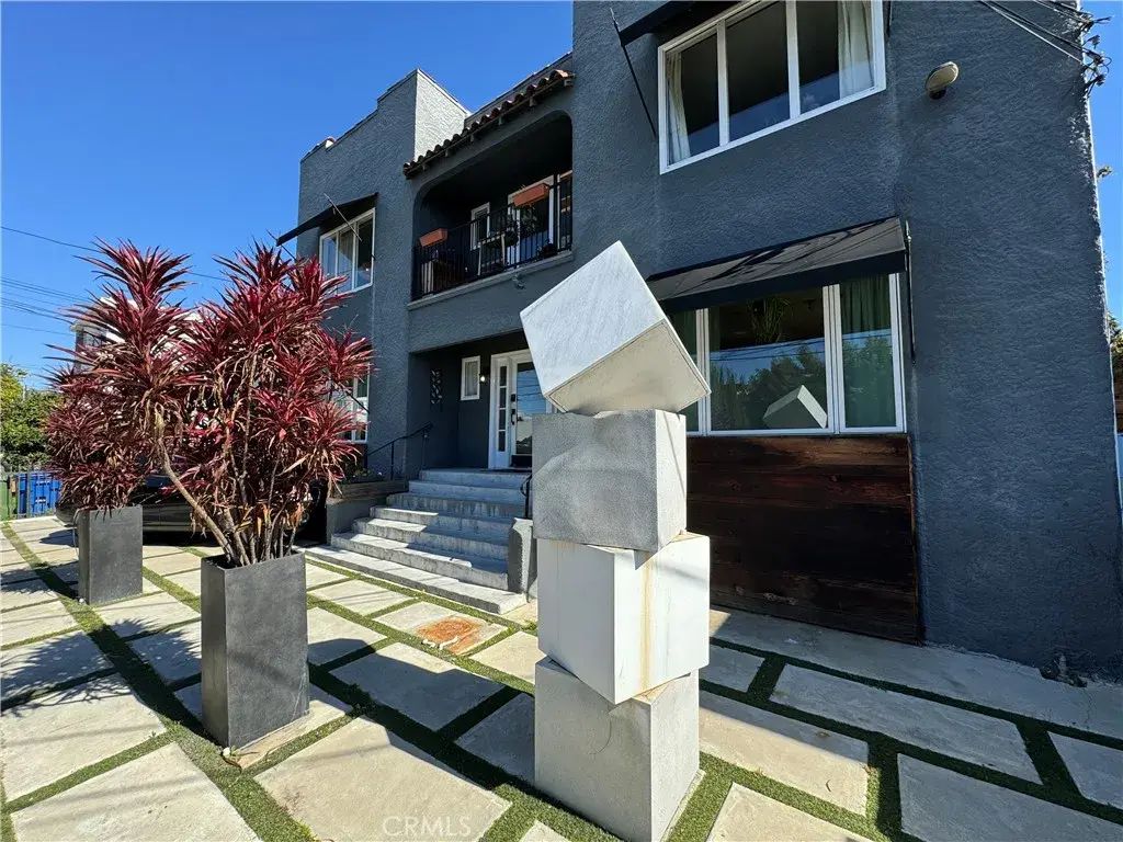 1216 N Kenmore Avenue 3, Los Angeles