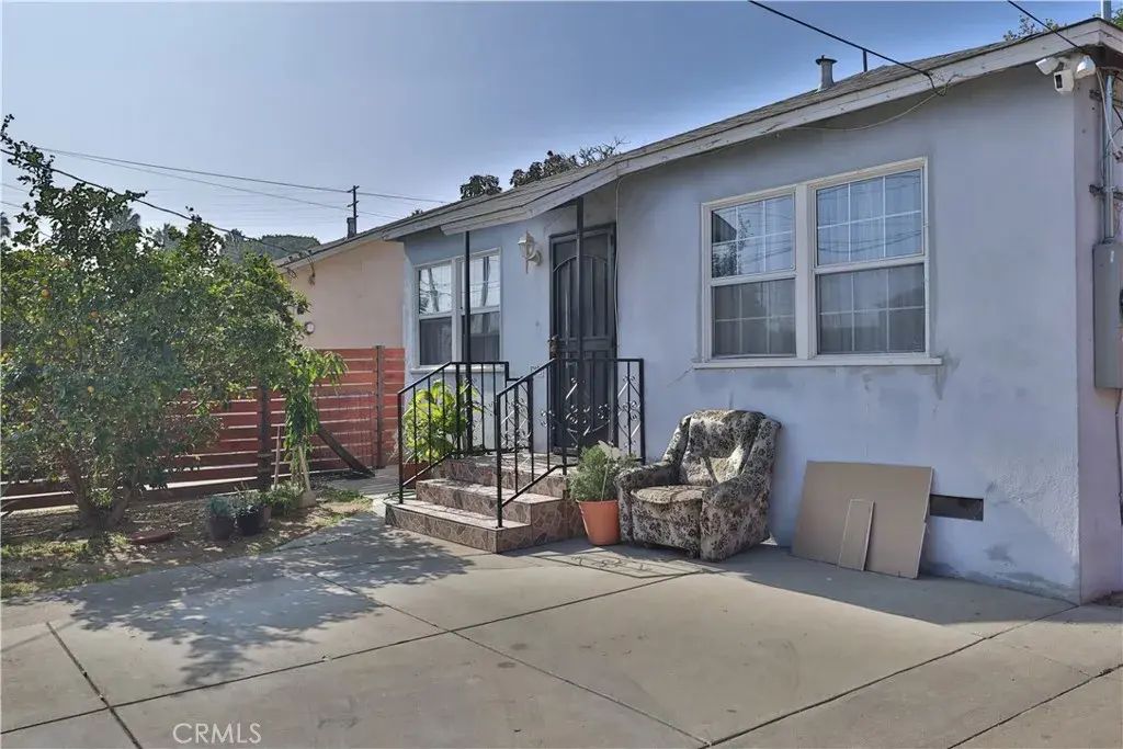 1149 Camulos, Los Angeles