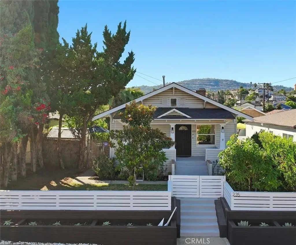 235 S Meyler, San Pedro