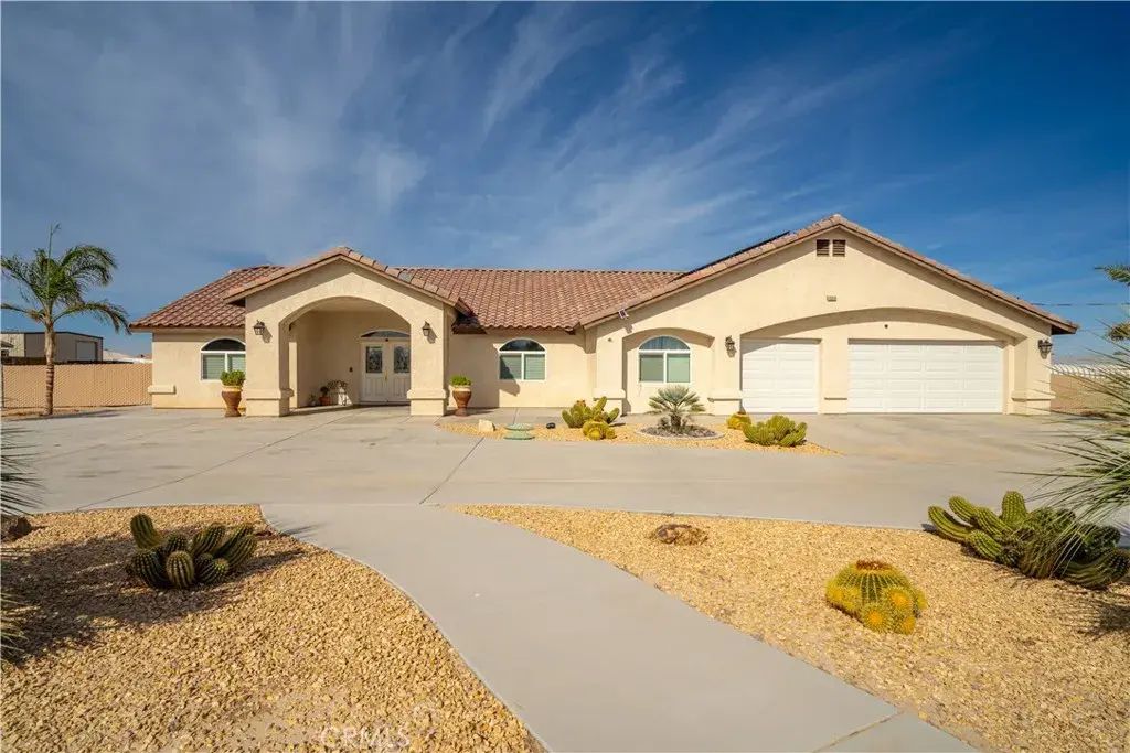 15914 Mission Street, Hesperia