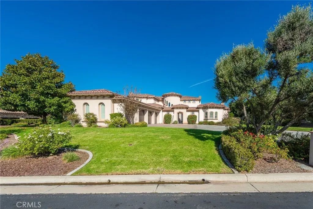 670 Pinnacle Ridge Road, Riverside