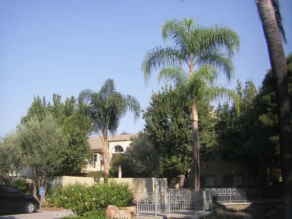 23839 Del Monte Drive 89, Valencia