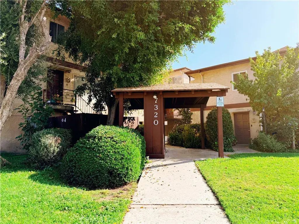 7320 Lennox Avenue H1, Van Nuys