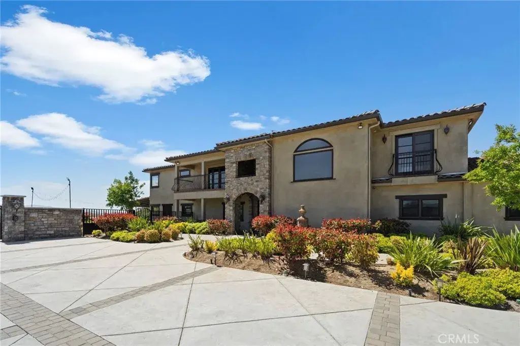 29732 Arroyo Oak, Castaic