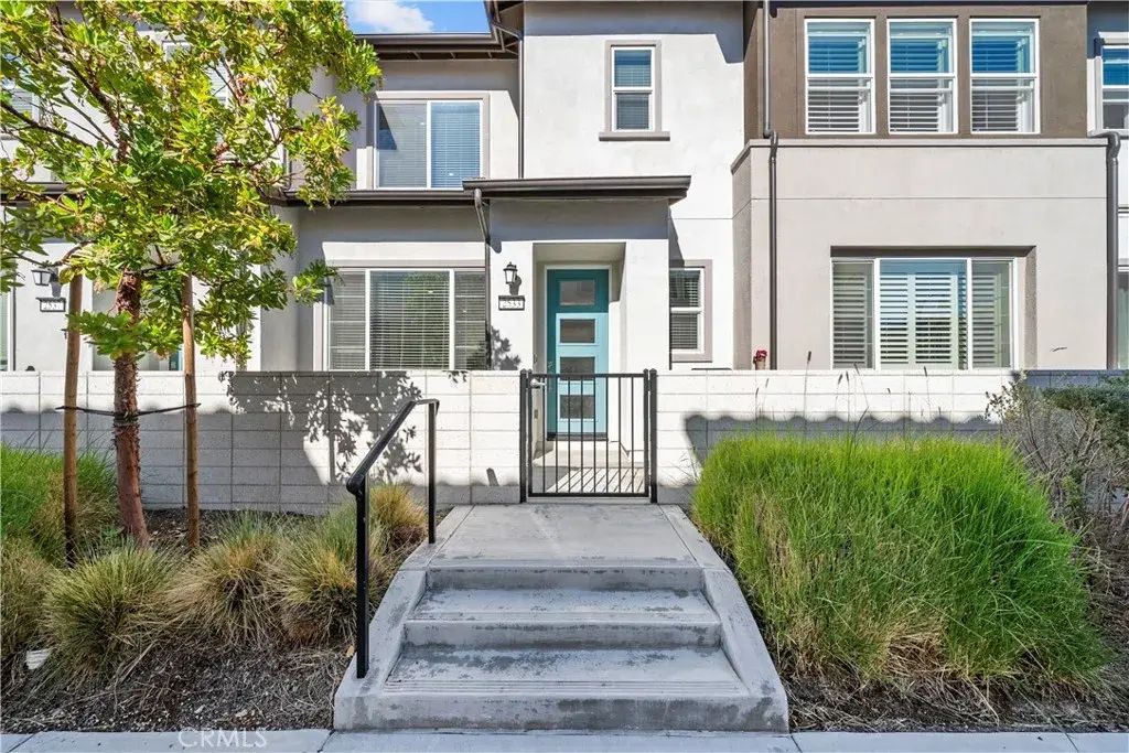 2533 Little Rock, Simi Valley