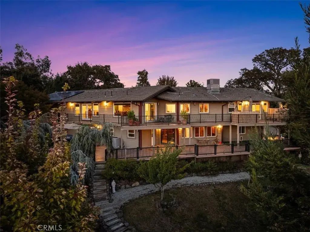 14805 Hilltop Drive, Red Bluff