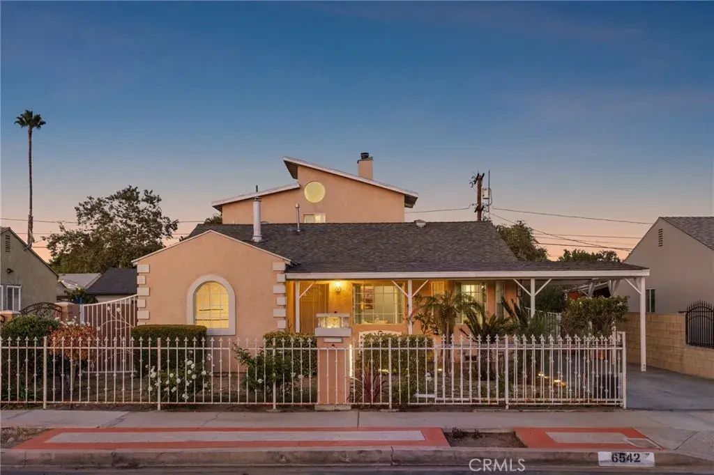 6542 Babcock Avenue, North Hollywood
