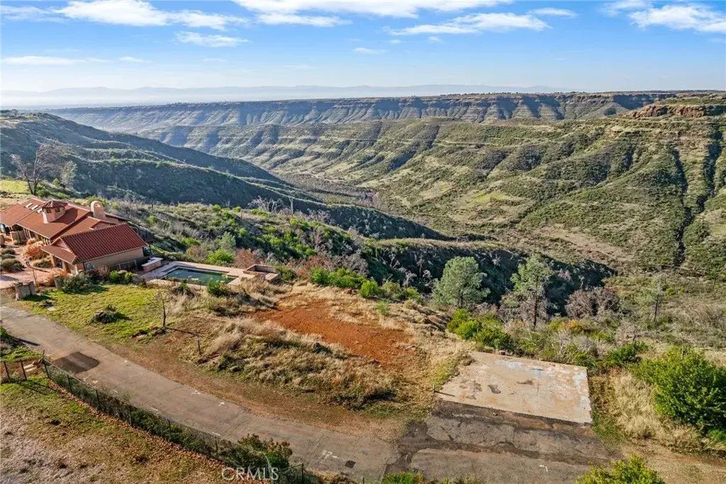6041 Shadow Mountain, Paradise