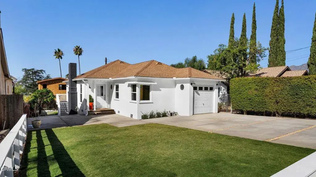 10437 Helendale Avenue, Los Angeles