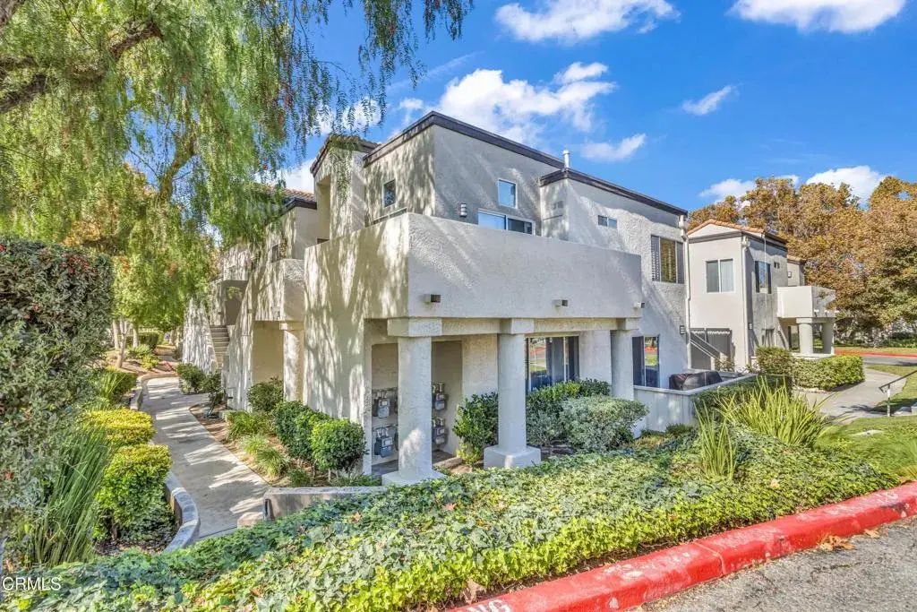 21334 Nandina Lane 204, Newhall