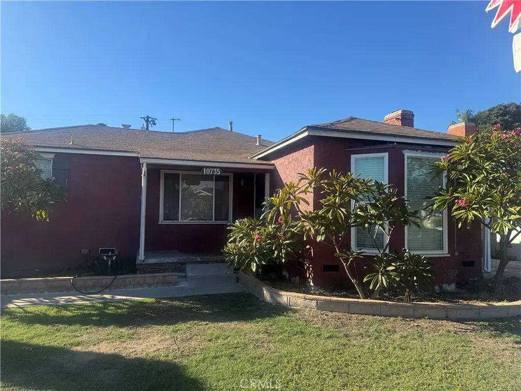 10735 Cassina, South Gate