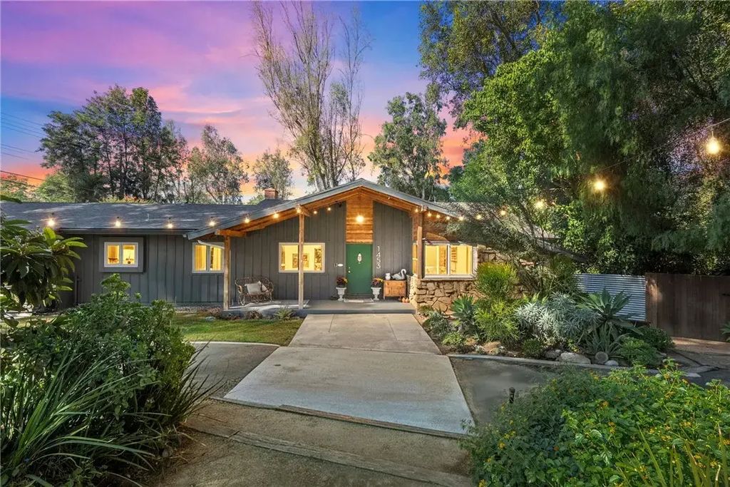 1453 Tiger Tail, Riverside