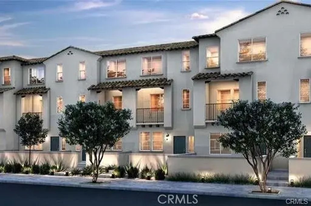 14028 Bay St, La Mirada