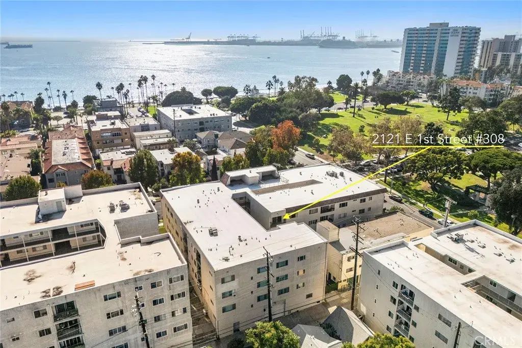 2121 E 1st 308, Long Beach