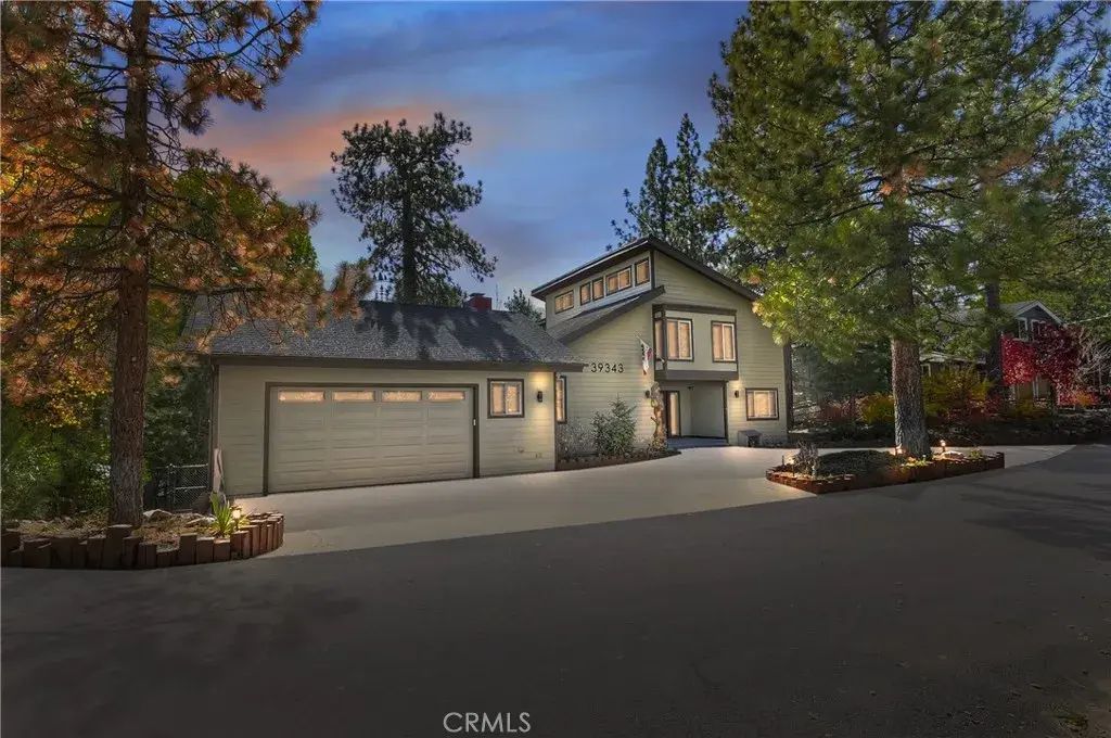 39343 Aurora, Big Bear Lake
