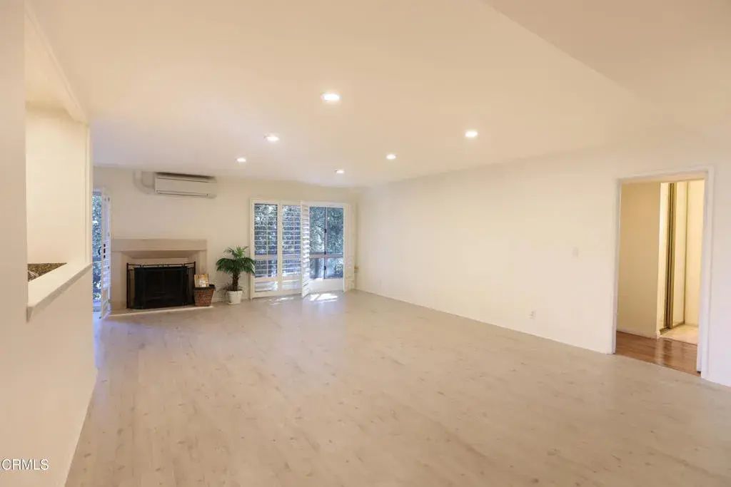 1127 E Del Mar Boulevard 429, Pasadena