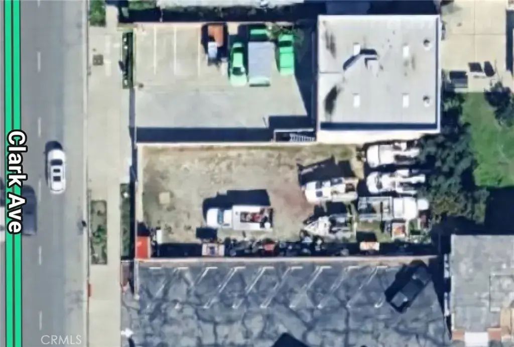 17046 Clark, Bellflower