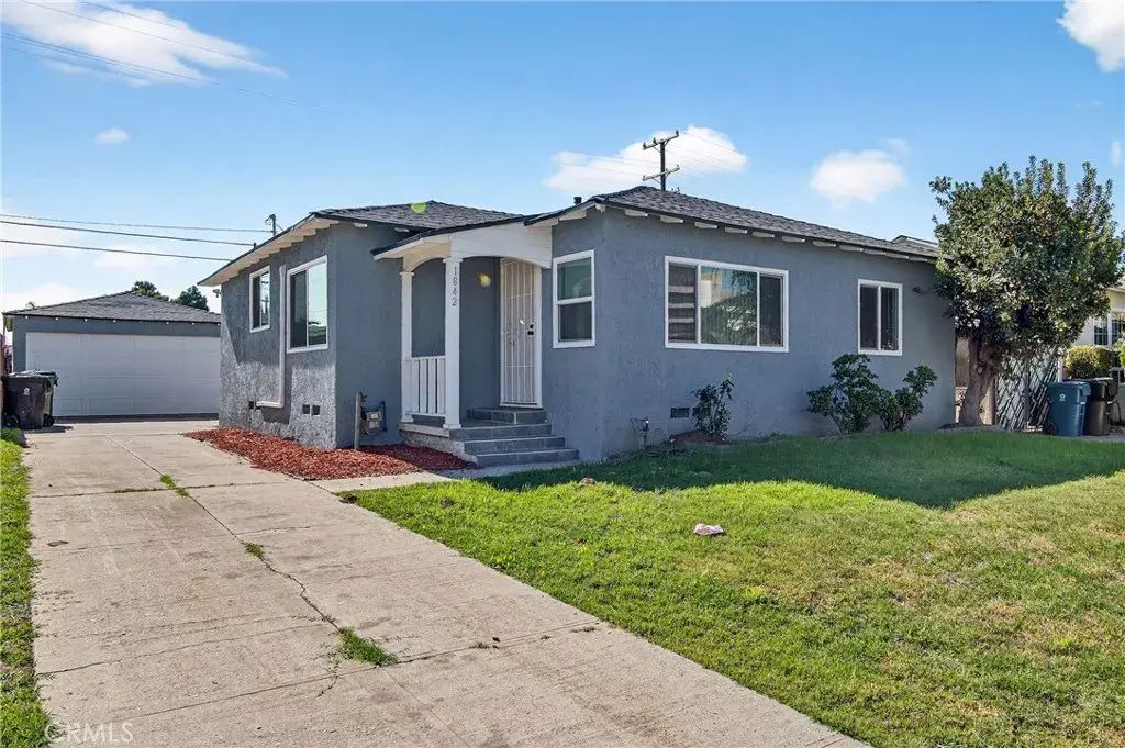 1842 E 123rd, Los Angeles