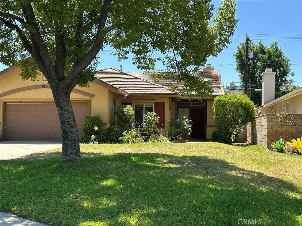 1580 Manor, Glendora